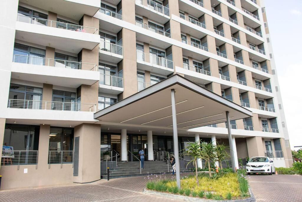 Apartment Menlyn Maine Gem *